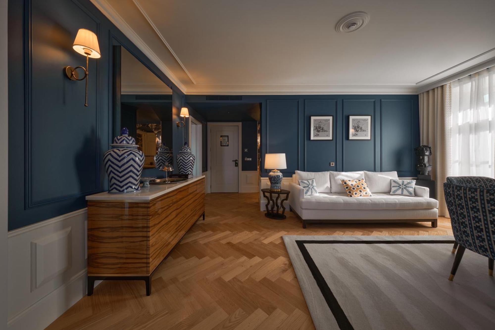 Ga Palace Hotel & Spa, A Xixth-Century Villa Porto Exterior photo A 3D interior visualization of a living room